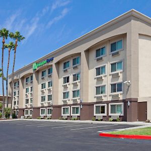 Holiday Inn Express San Bernardino Colton, An Ihg Hotel